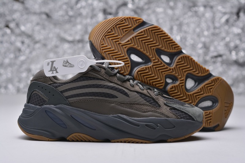 YEEZY 700 V2 “GEODE”