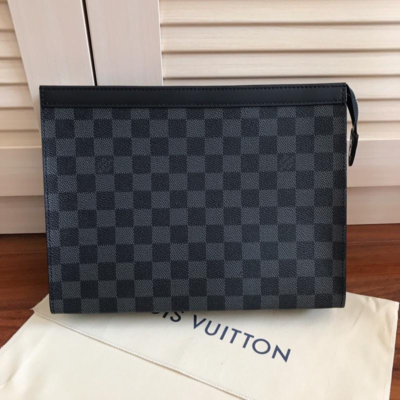 Louis Vuitton M41696 Men Pochette Voyage Pouch 26 Damier Graphite