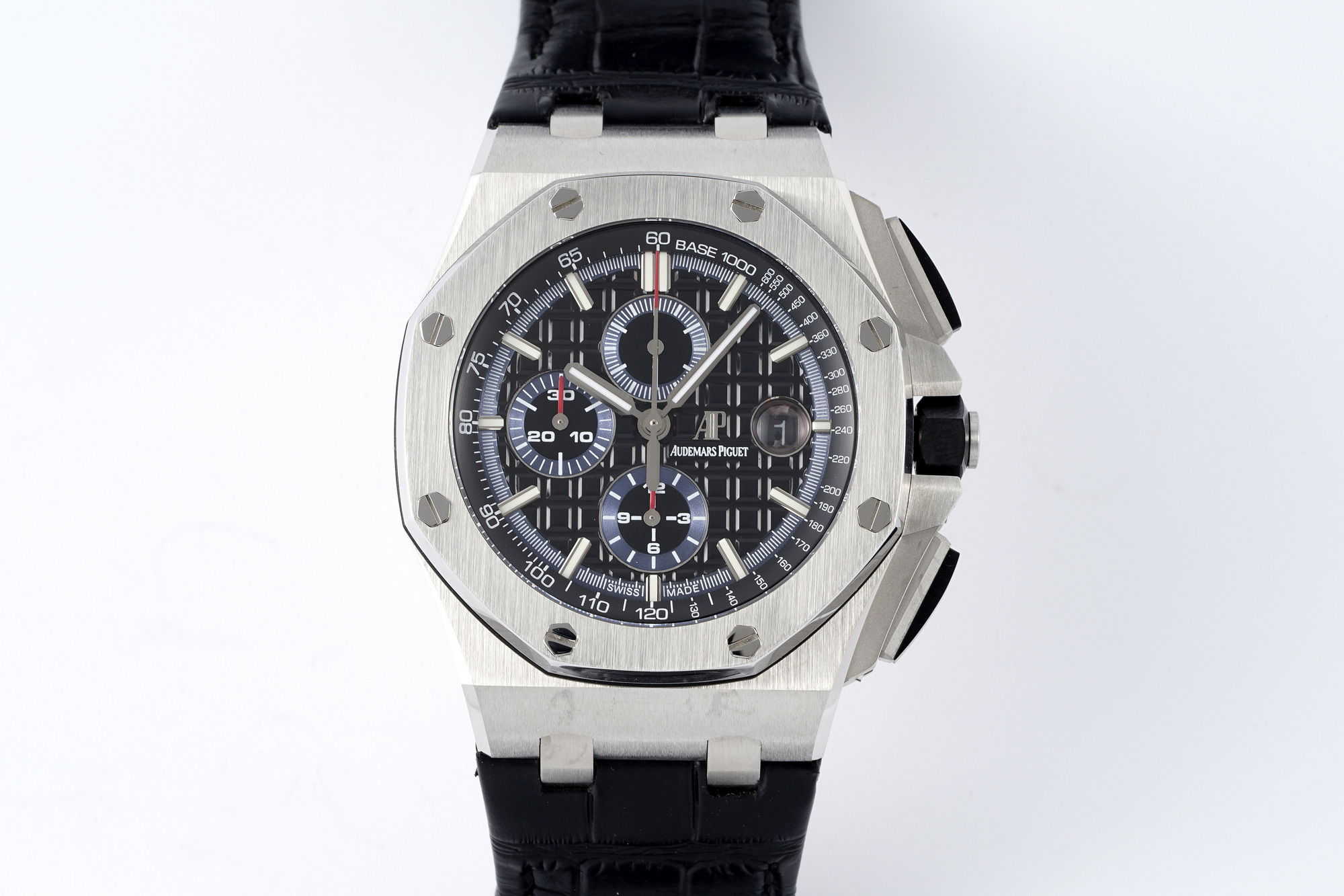 Royal Oak Offshore 44 mm, Black Ref. 26412PT.OO.A002CR.01