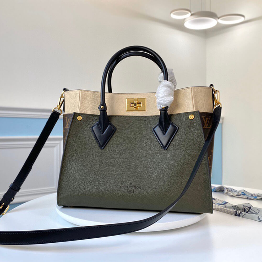 Louis Vuitton ON MY SIDE MM