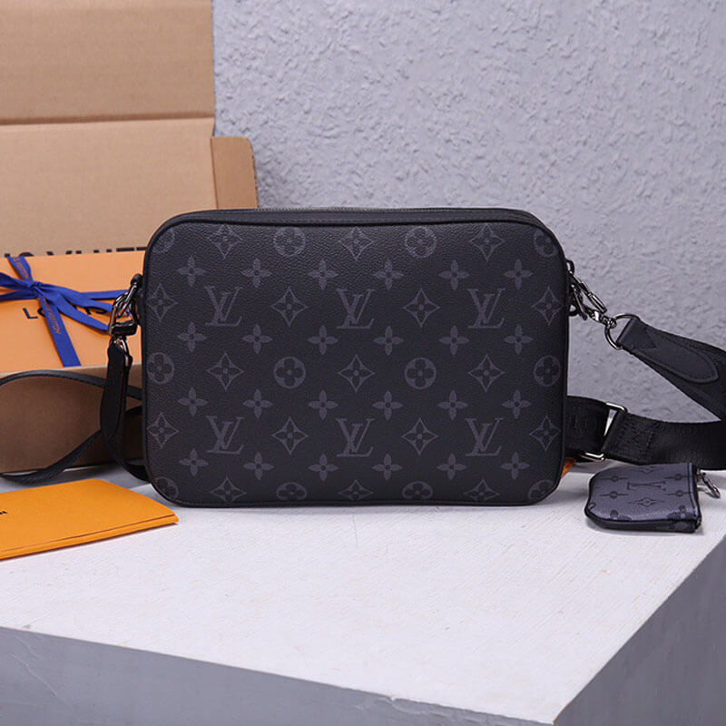 Louis Vuitton Trio Messenger Bag
