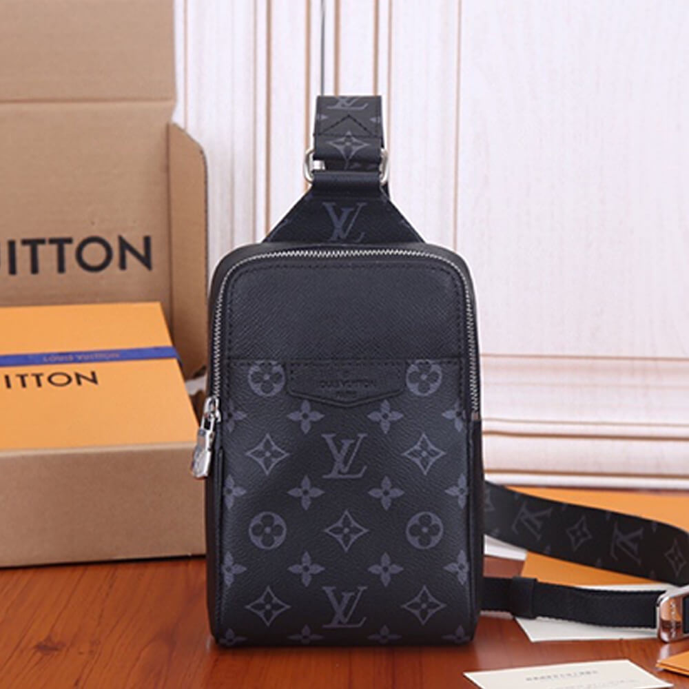 Louis Vuitton OUTDOOR SLINGBAG