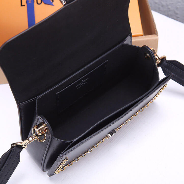 Louis Vuitton Neo Saint Cloud Handbag