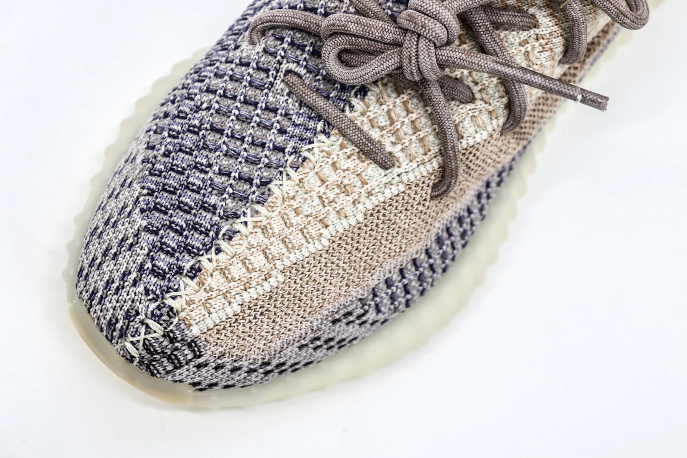 YEEZY 350 V2 ASH PEARL