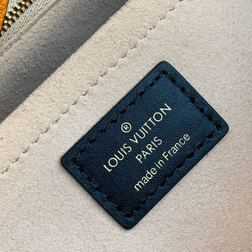 Louis Vuitton ON MY SIDE MM