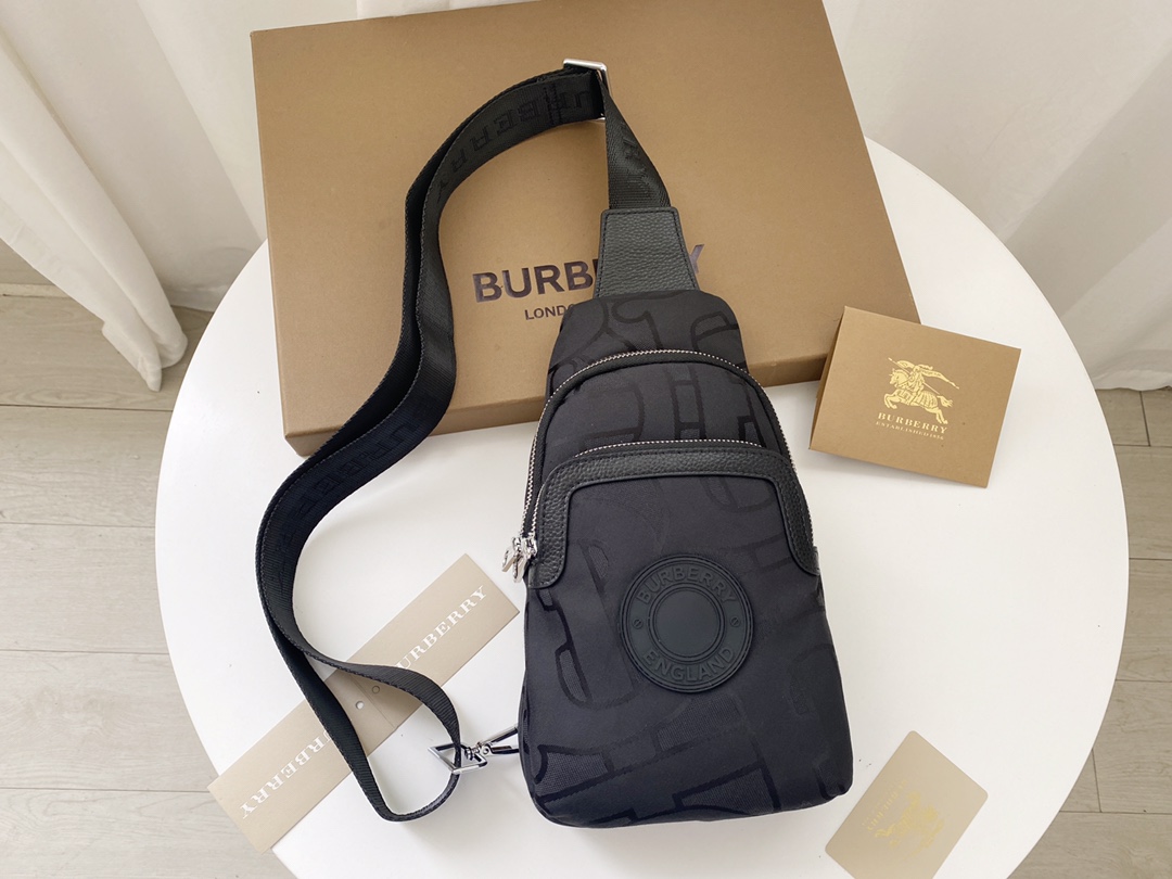 Best Selling Burberry Men Bum Chest Bag  Black 005