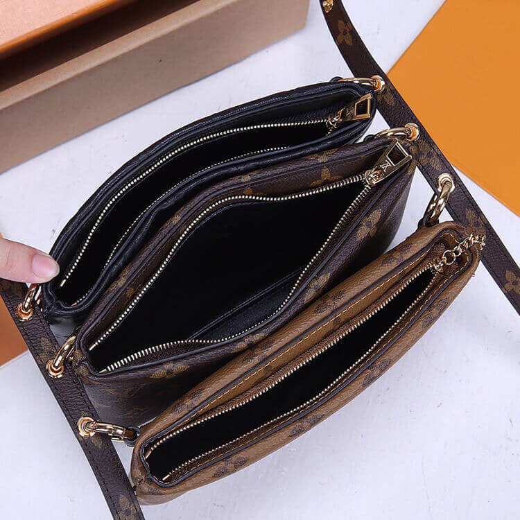 Louis Vuitton Louis Vuitton3 Pouch