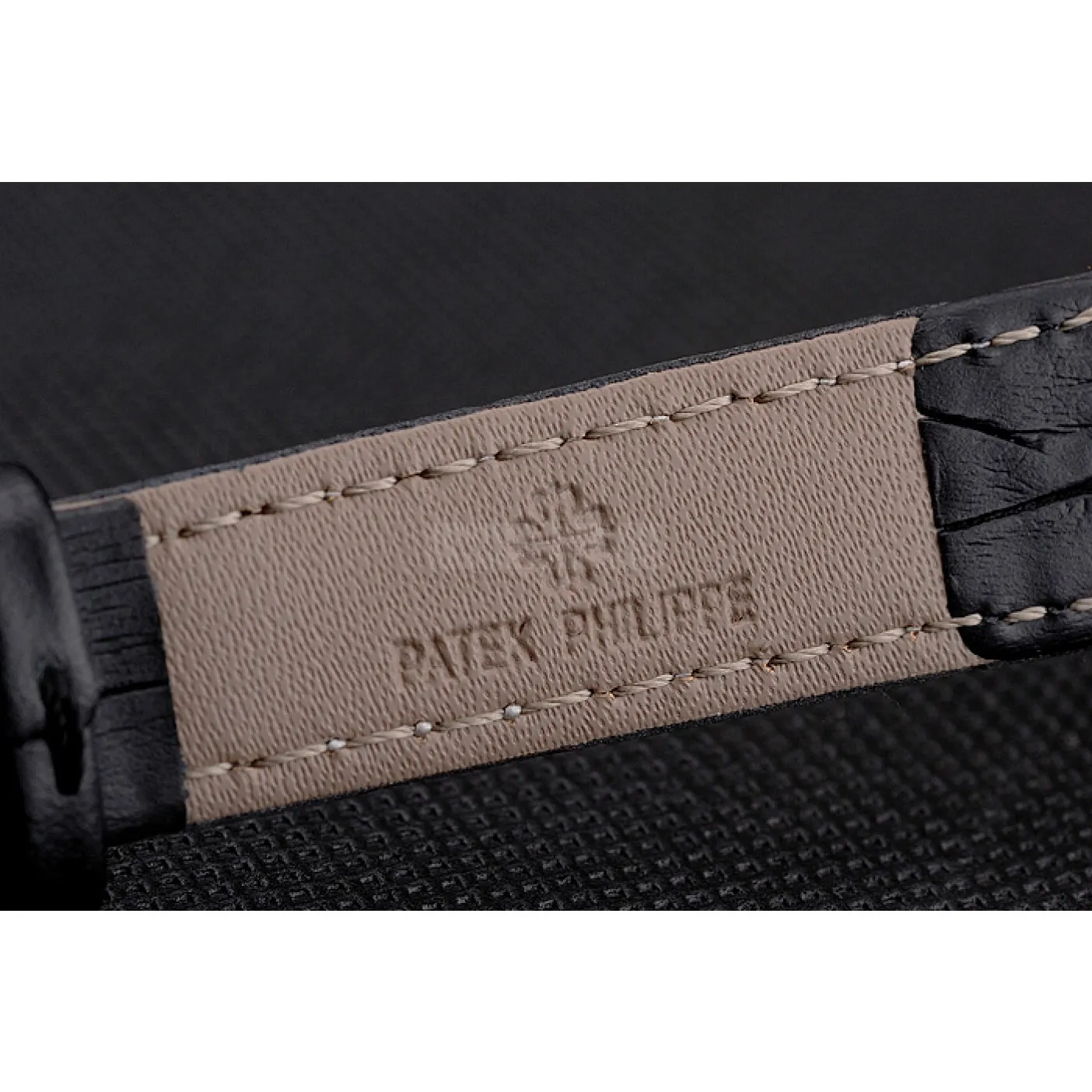 Calatrava White & Diamond Dial 28 mm, Yellow Gold Plated