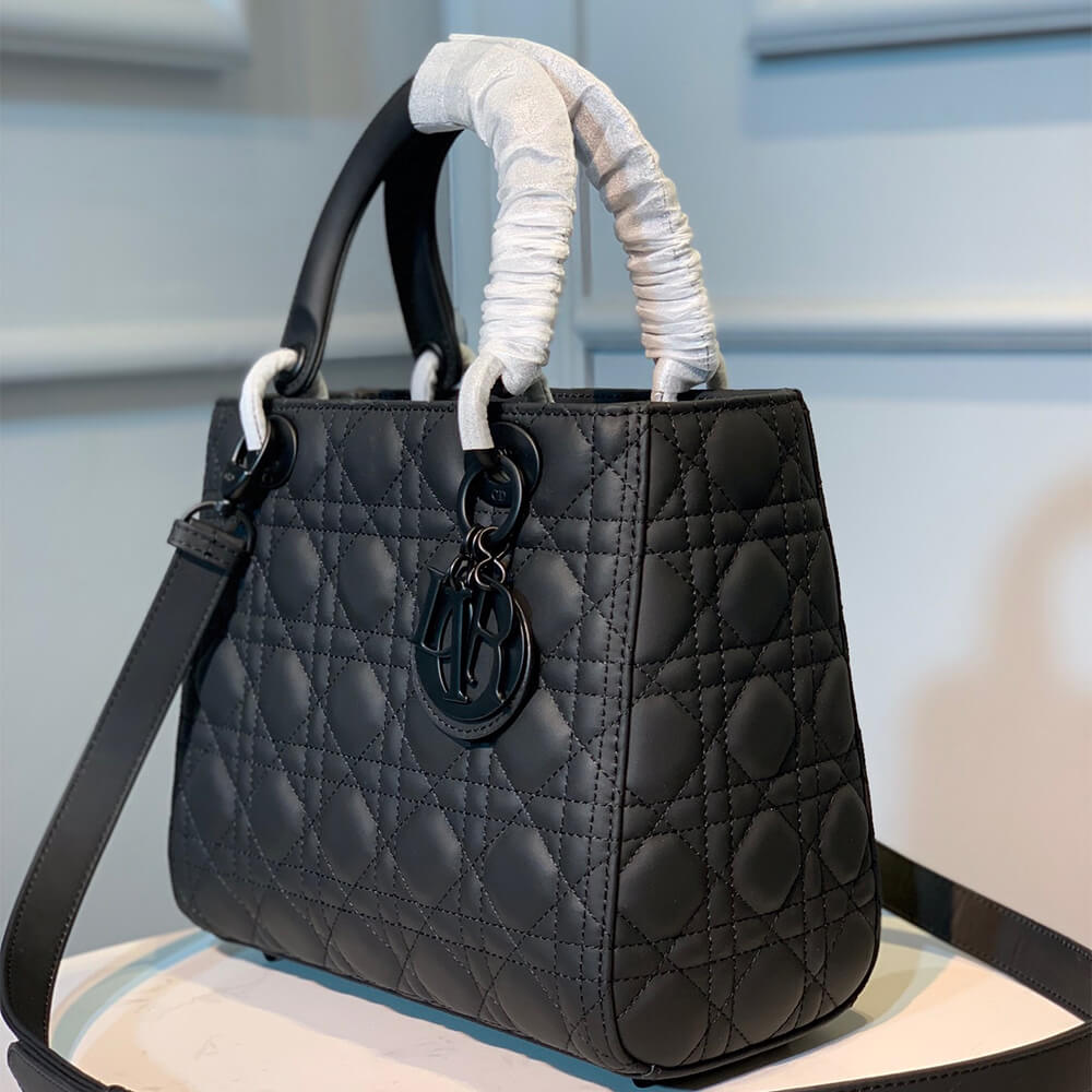 Dior DIOR MEDIUM LADY DIOR BAG