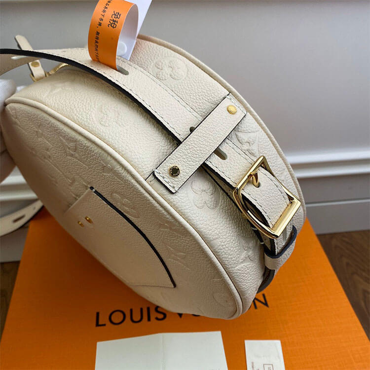 Louis Vuitton Boite Chapeau Souple MM Handbag