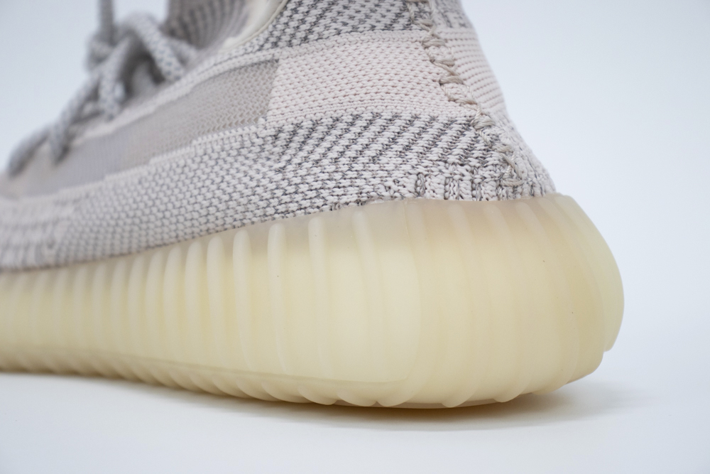 YEEZY 350 V2 SYNTH REFLECTIVE