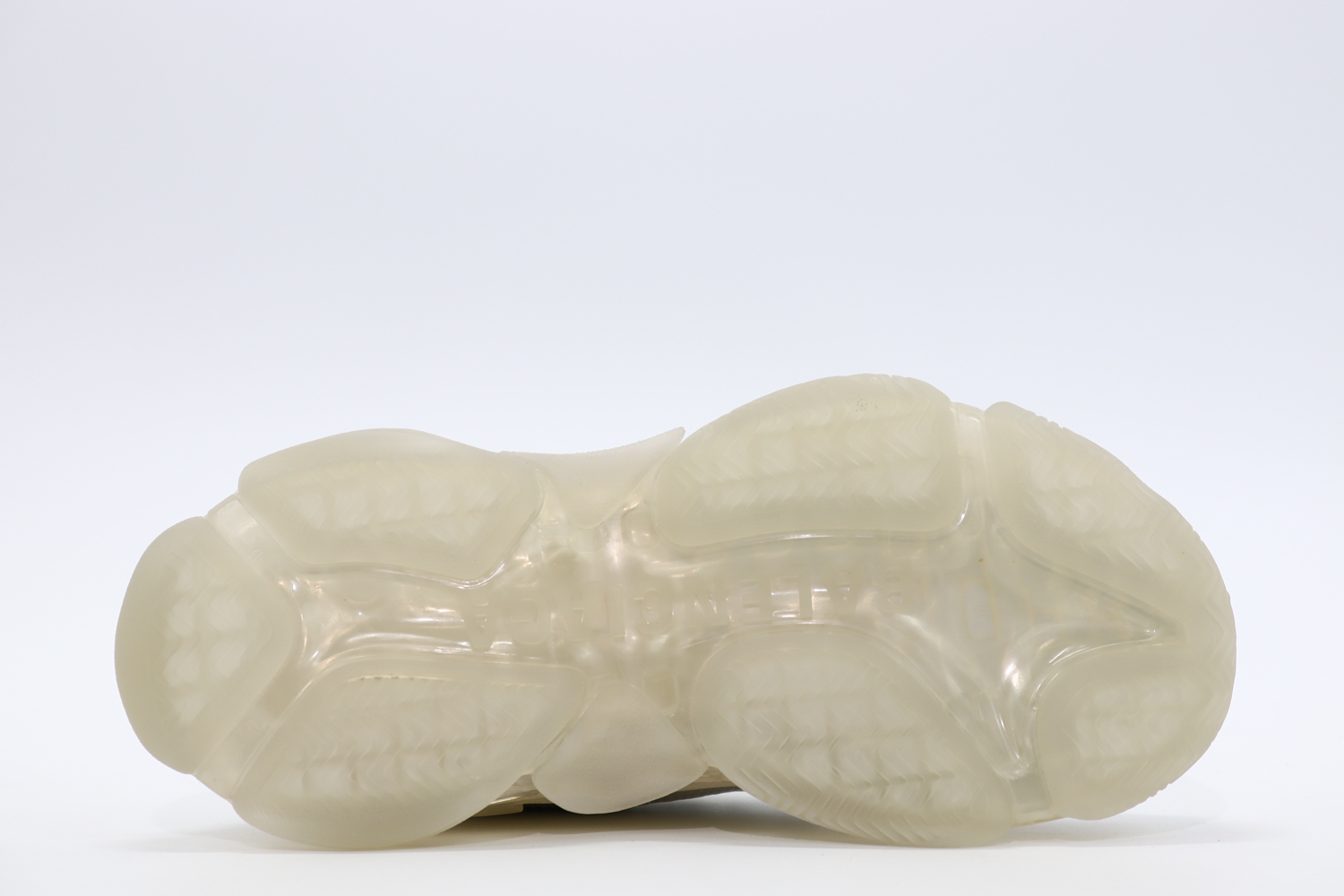 BALENCIAGA TRIPLE S CLEAR SOLE SNEAKER WHITE