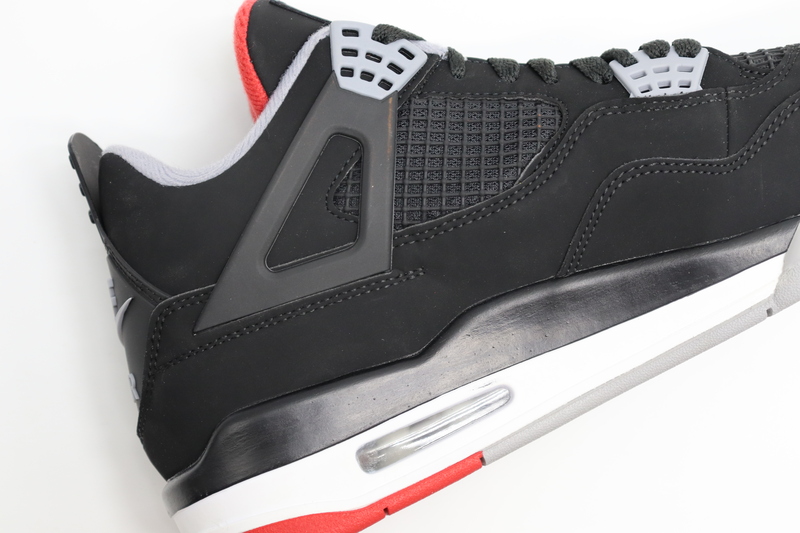 AIR JORDAN 4 RETRO BRED