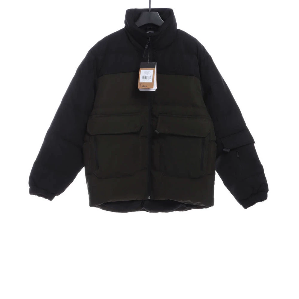 Splicing Contrasting Color Big Pocket Functional Down Jacket