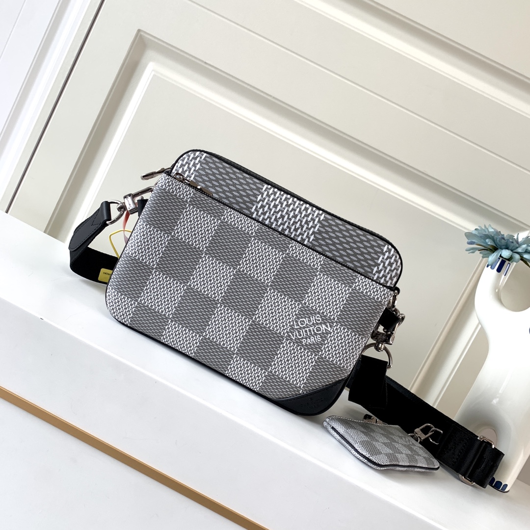Louis Vuitton N50017-1 Trio Messenger Gray Damier Graphite 3D coated canvas