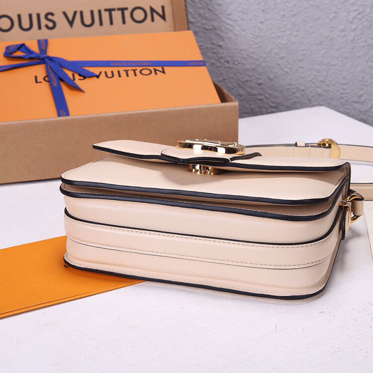 Louis Vuitton Pont 9 Handbag