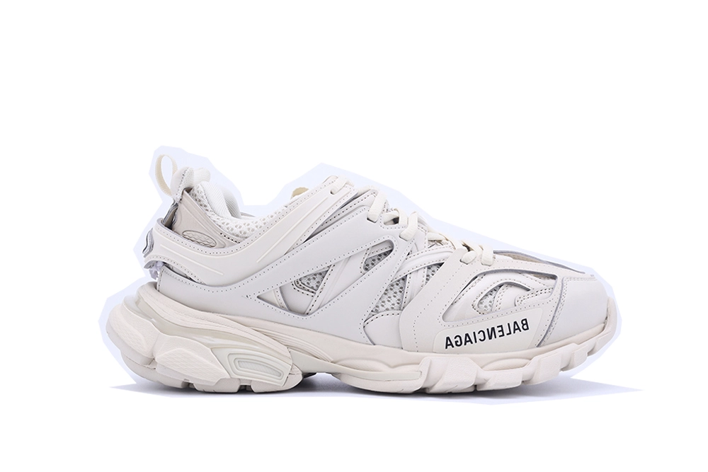 BALENCIAGA TRIPLE-S BEIGH