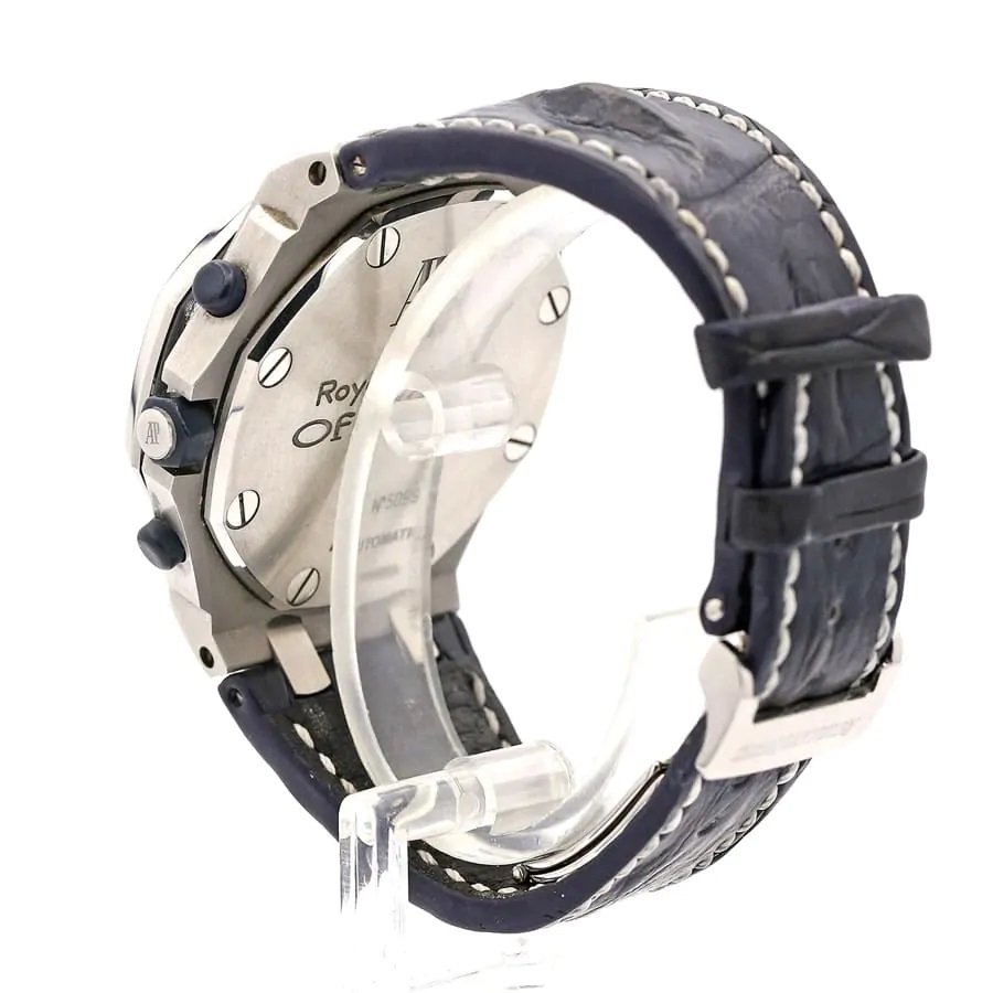 Royal Oak Offshore 42 mm, White Ref. 26170ST.OO.D305CR.01
