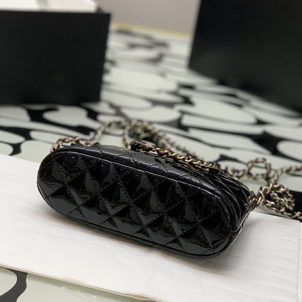 Chanel SMALL SHOPPING BAG