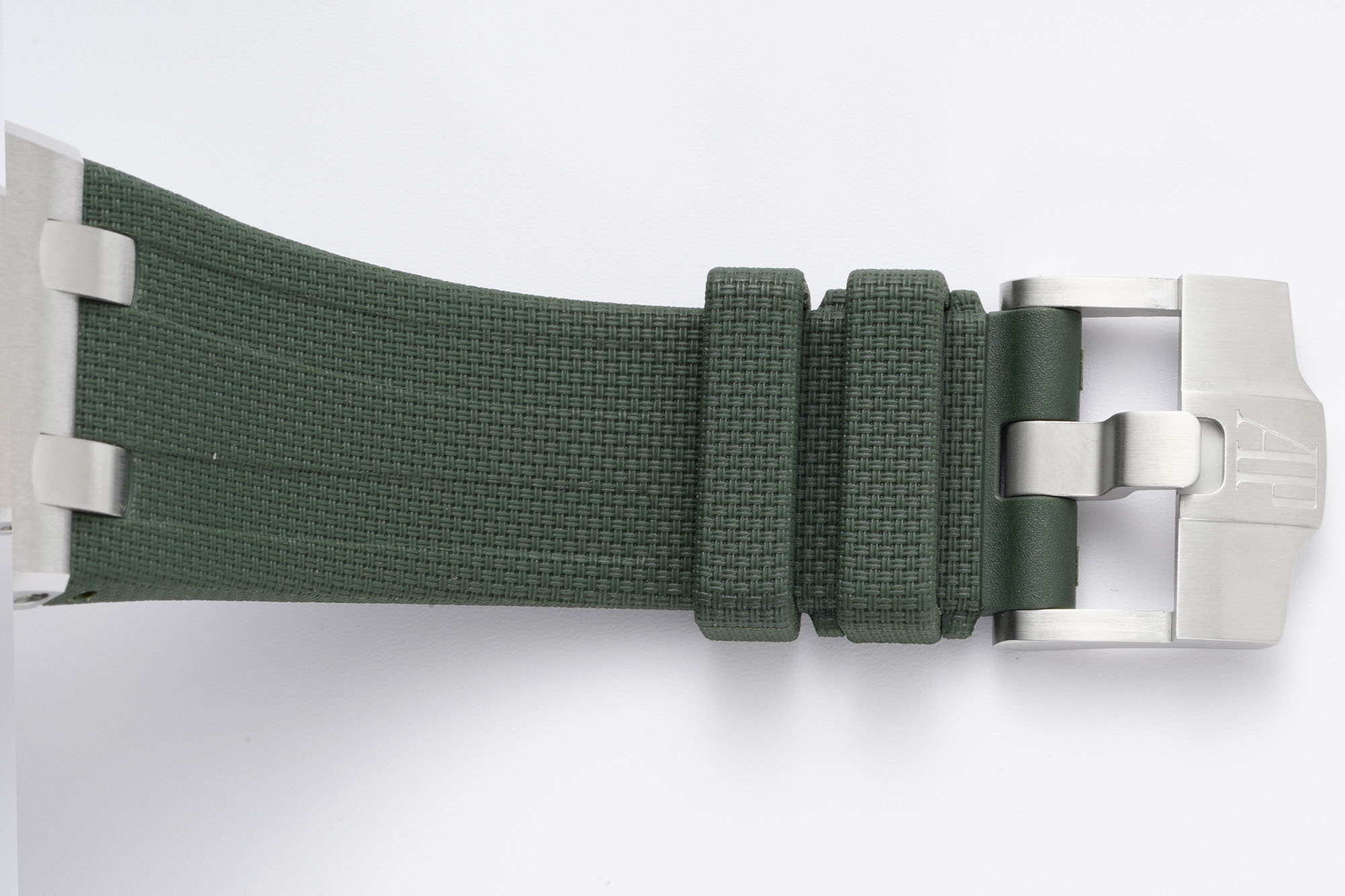 Royal Oak Offshore 42 mm, Green Ref. 26238TI.OO.A056CA.01