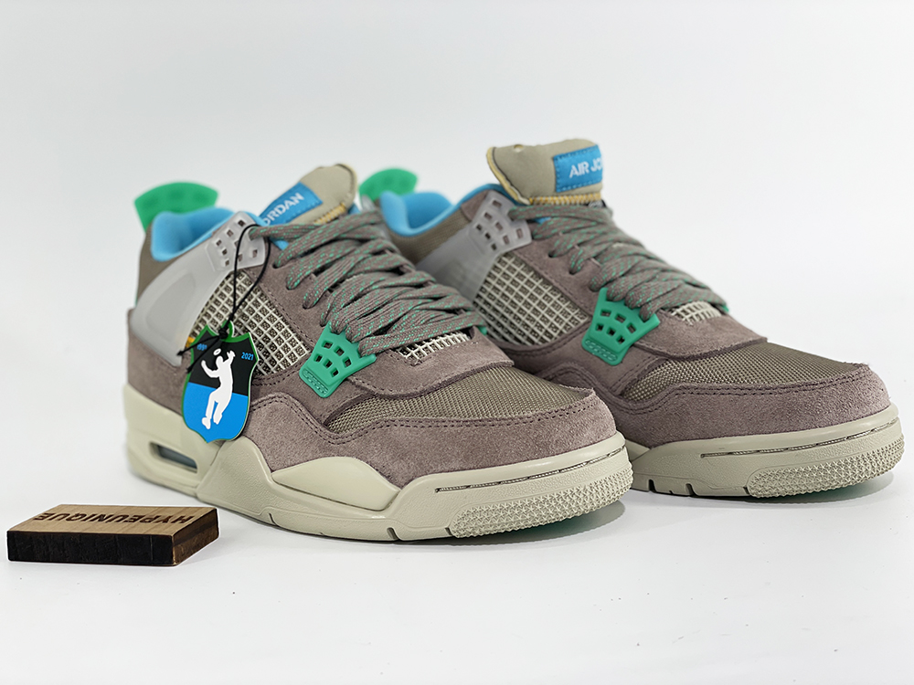 Union LA x Air Jordan 4 “Taupe Haze”