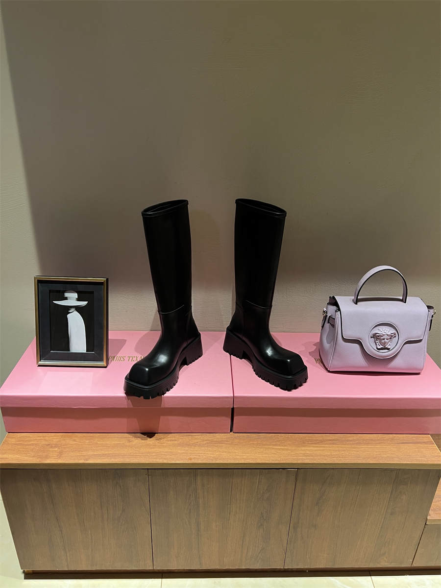 Balenciaga trooper square toe boots