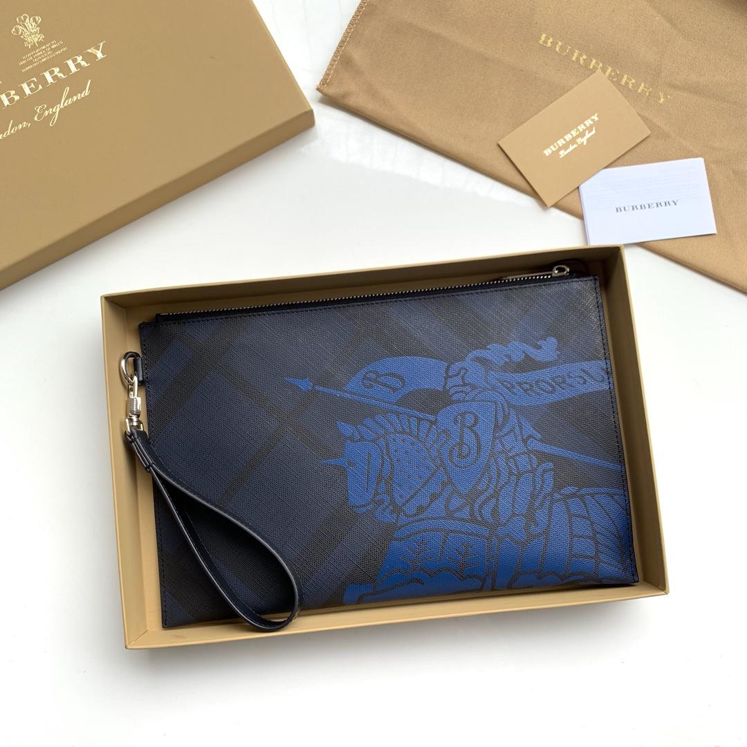 Burberry Men EKD London Check Zip Pouch Blue