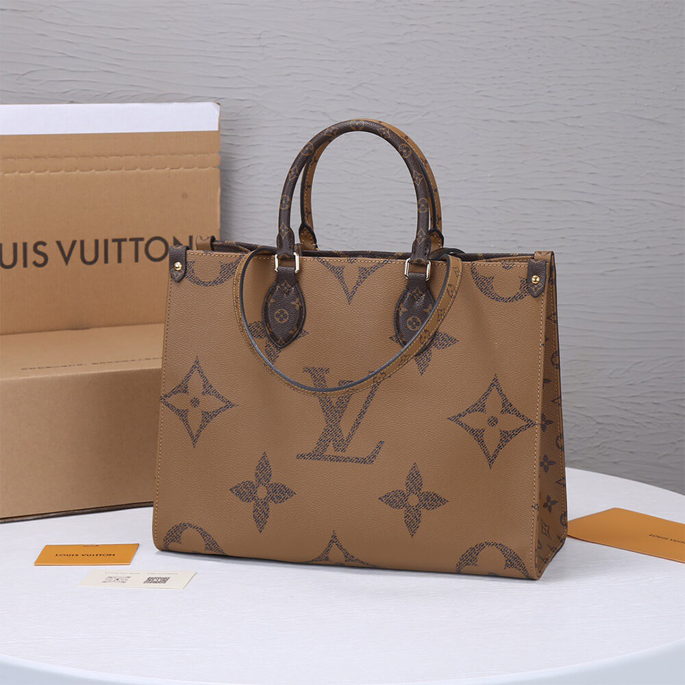 Louis Vuitton ONTHEGO MM