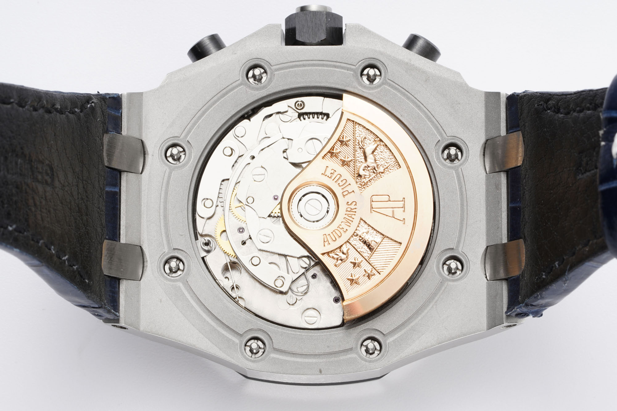 Royal Oak Offshore 42 mm, White Ref. 26170ST.OO.D305CR.01