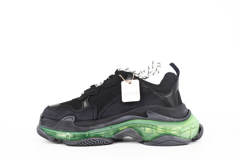 BALENCIAGA TRIPLE S SNEAKER BLACK GREEN