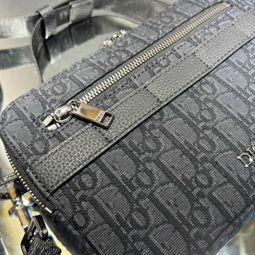 Dior DIOR SAFARI MESSENGER BAG