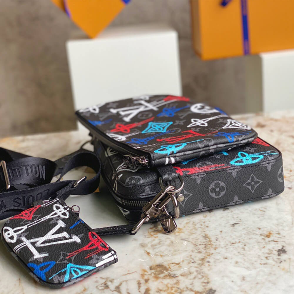 Louis Vuitton TRIO MESSENGER