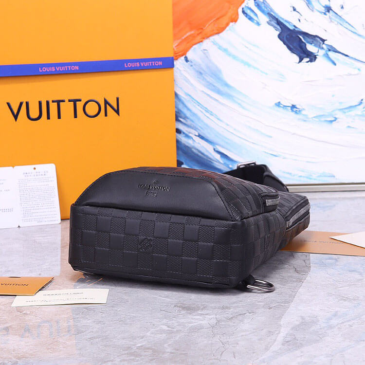 Louis Vuitton Avenue Sling Bag