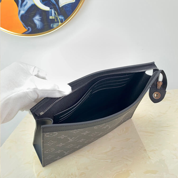 Louis Vuitton Pochette Voyage MM