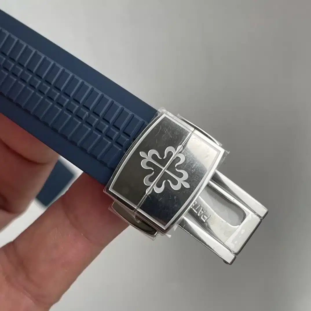 Aquanaut 5168G-001 42.2 mm,White gold