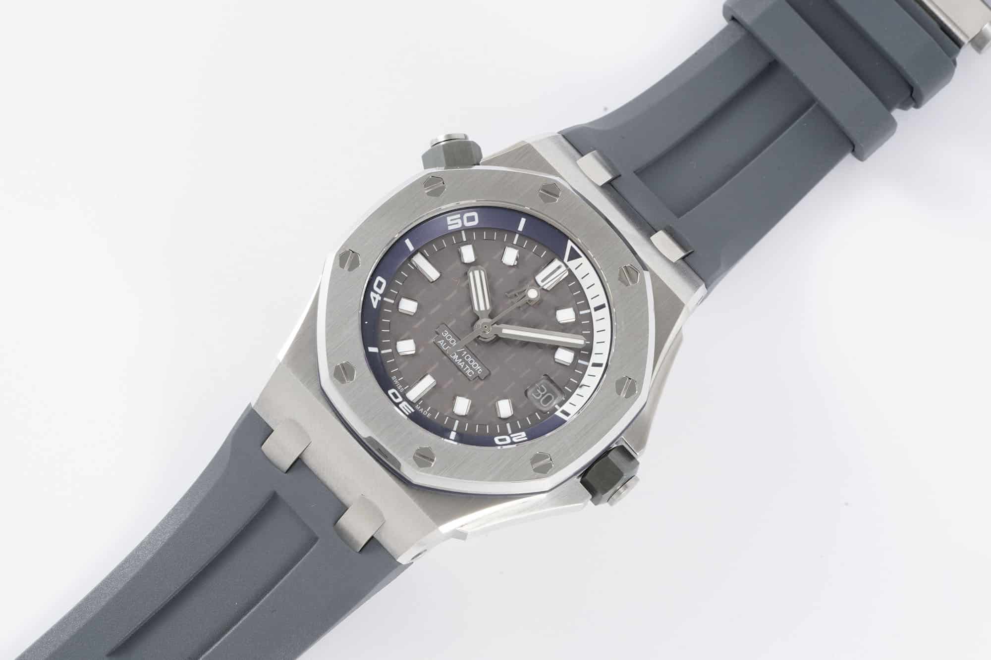 Royal Oak Offshore Diver 42 mm, Grey Ref. 15720ST.OO.A009CA.01