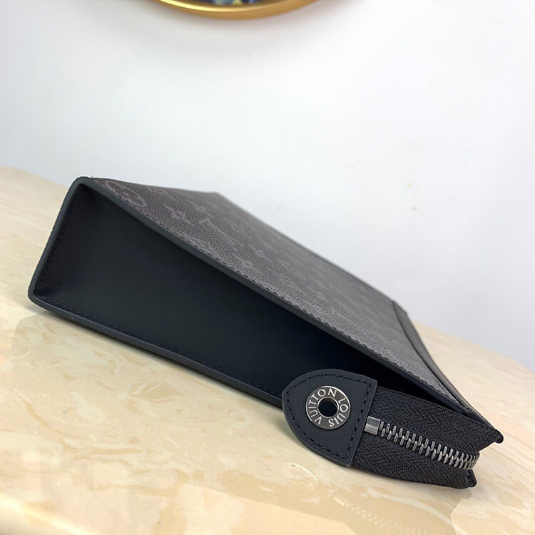 Louis Vuitton Pochette Voyage MM