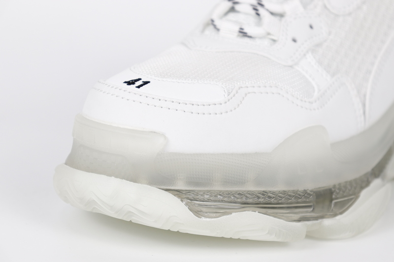 BALENCIAGA WHITE TRIPLE S SNEAKER