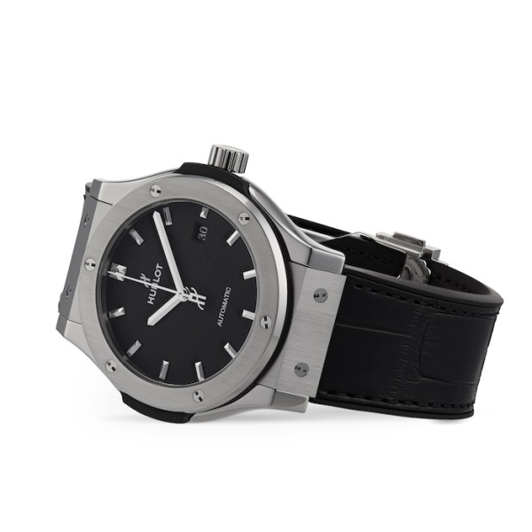 Classic Fusion Men Automatic Black Leather Watch 542.NX.1171.LR
