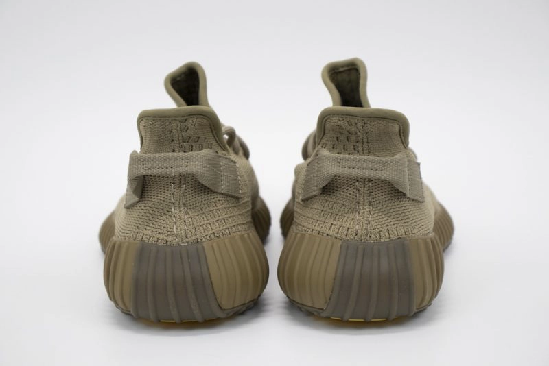YEEZY 350 V2 “EARTH”