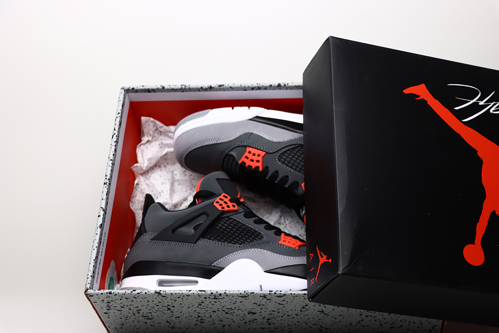 Air Jordan 4 Infrared