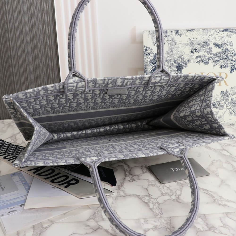 Dior LARGE DIOR BOOK TOTE