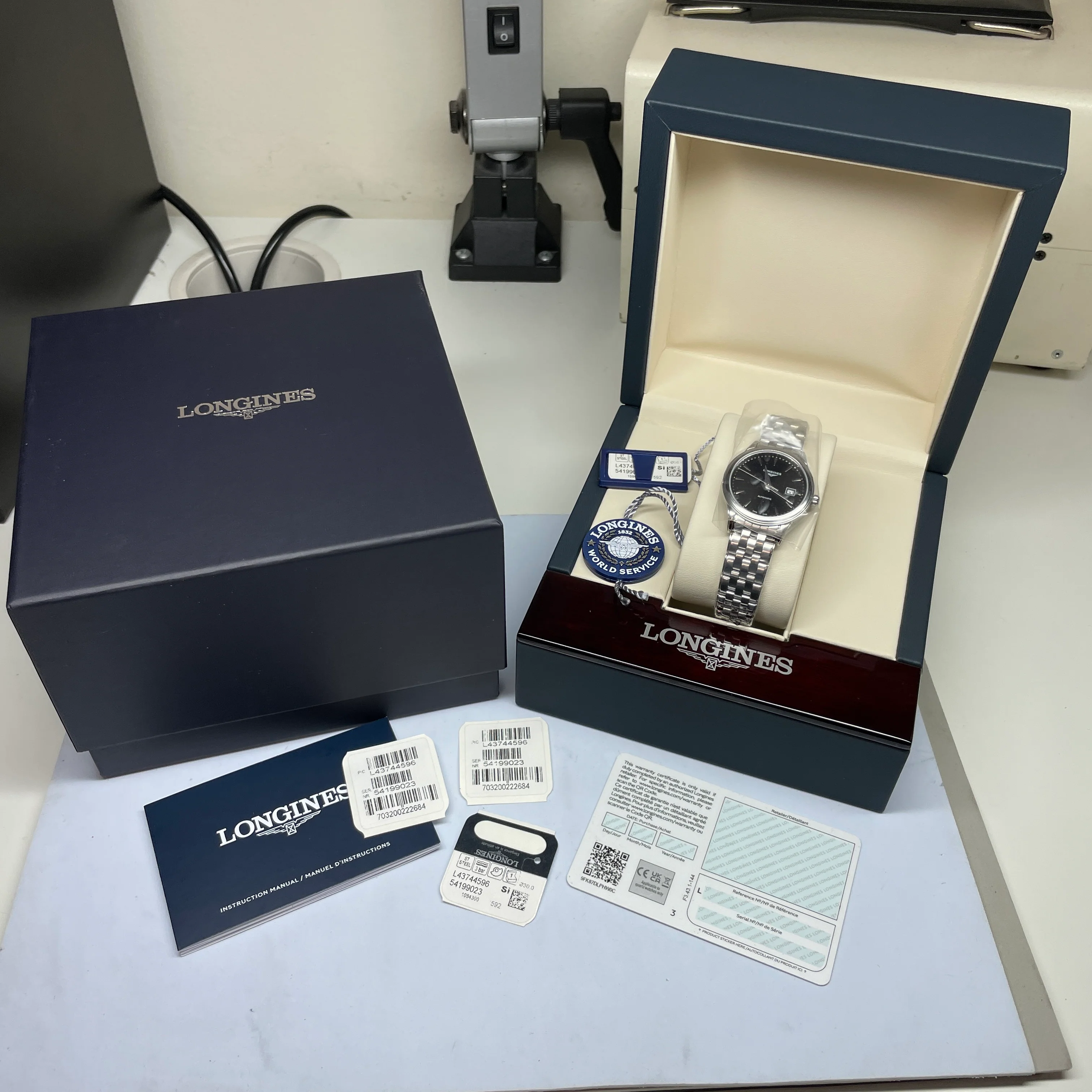 Flagship 30mm Automatic Black Dial Stainless Steel Watch L43744596