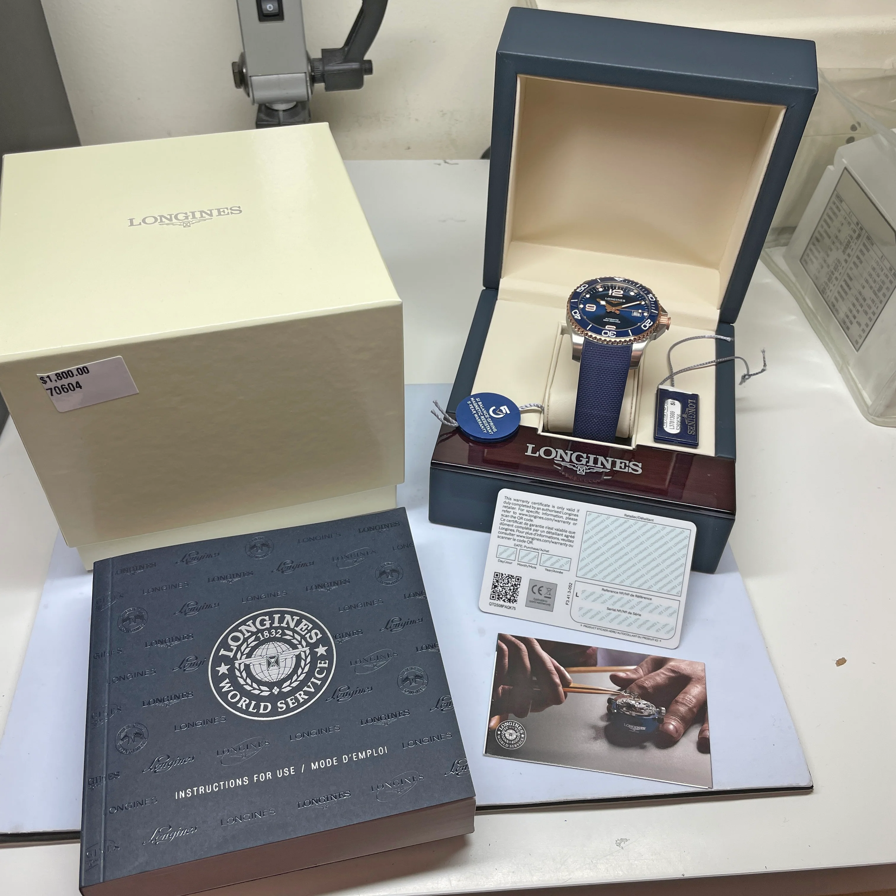 Hydroconquest 41MM Automatic Blue Ceramic Rose Gold Watch L37813989