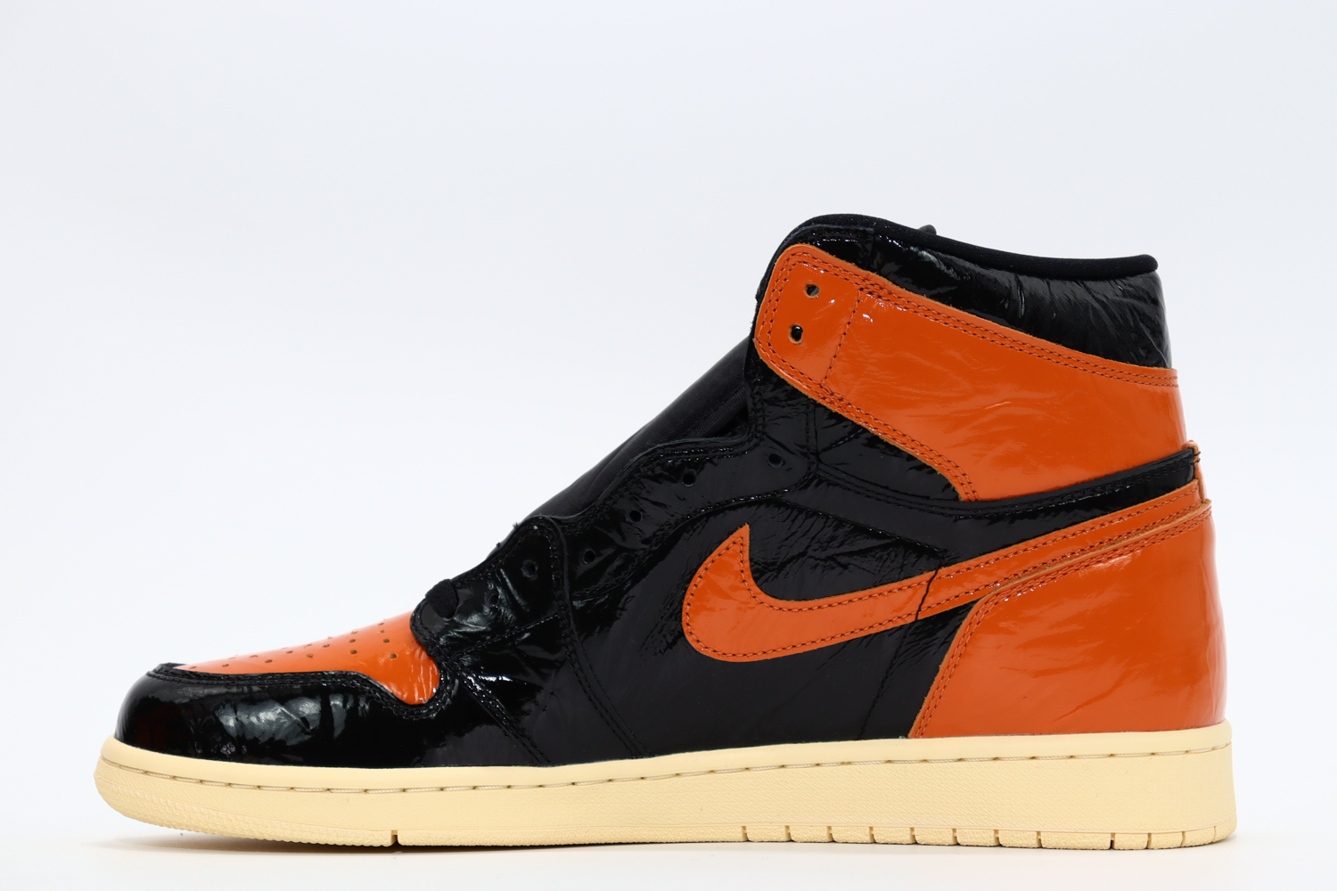 AIR JORDAN 1 RETRO HIGH OG SHATTERED BACKBOARDS 3.0