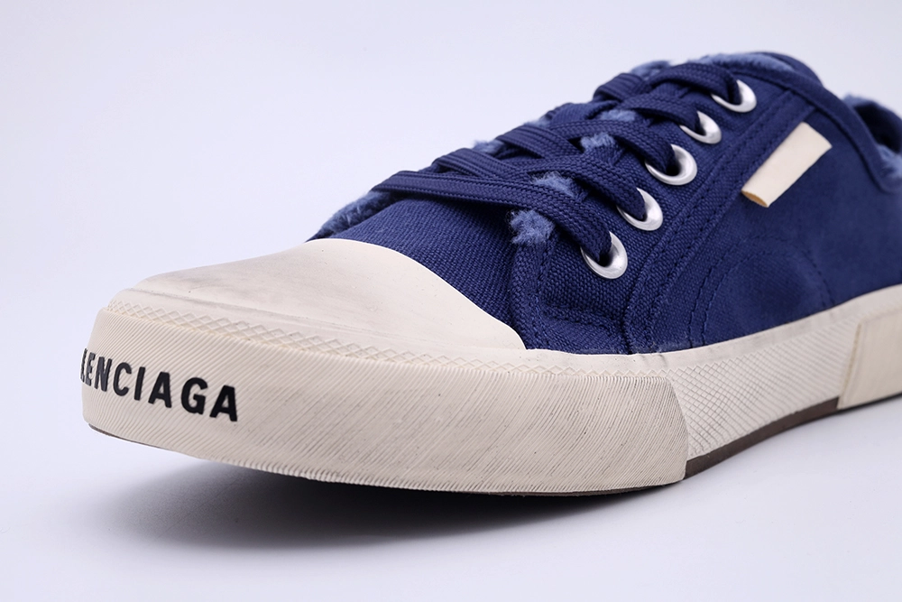 BALENCIAGA PARIS LOW SNEAKER IN BLUE