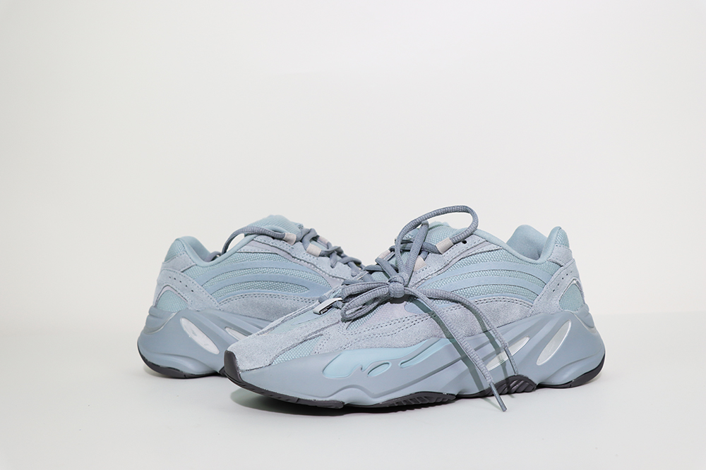 Yeezy 700 v2 ‘Hospital Blue’