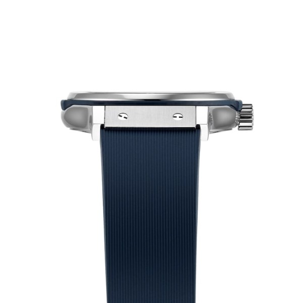 Classic Fusion Men Automatic Blue Rubber Watch 542.NX.7170.RX