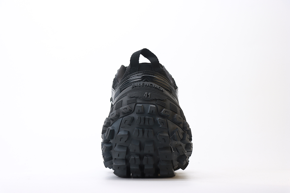 BALENCIAGA DEFENDER BLACK