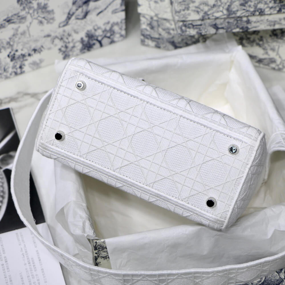 Dior DIOR MEDIUM LADY D-LITE BAG